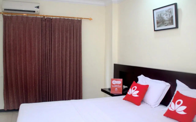 Family Guest House Surabaya by Zen Rooms