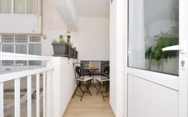 Apartment Arya
