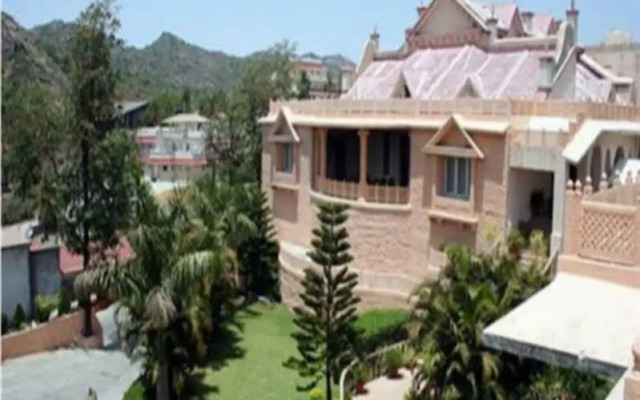 Palanpur Palace Hotel