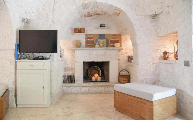 Luxury Trulli Terrarossa With Pool