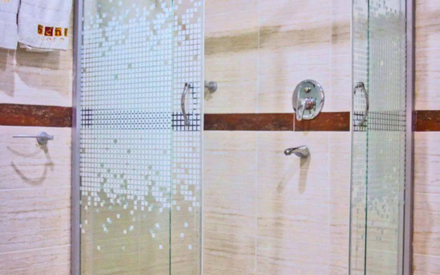 beni gold hotel