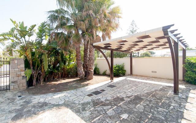 Villa Rose
