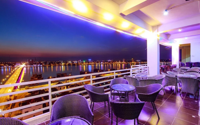 Amanda Quang Binh Hotel