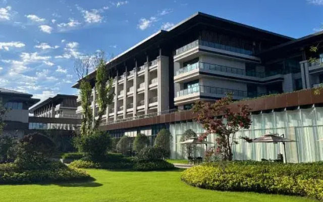 Yishui Resort Luoyang