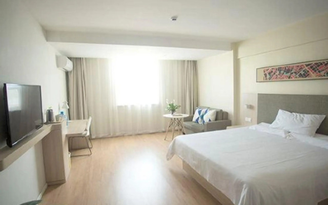Huayi Select Hotel (Zhongda Commercial and Trade City Branch)
