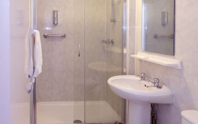 Martyndale Suites