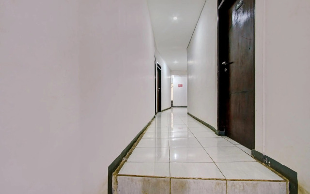 Capital O 90071 New Nirwana Batu Premier