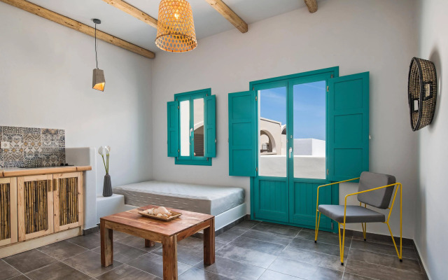 Nissia Beach Apartments and Suites