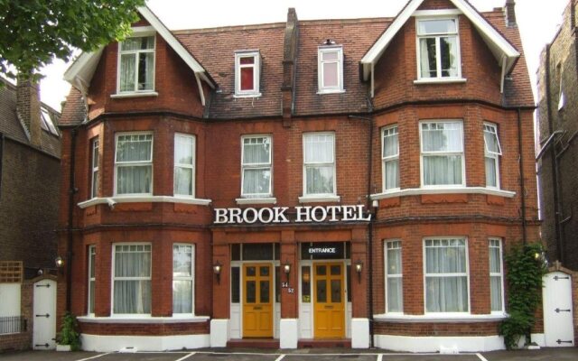 Brook Hotel