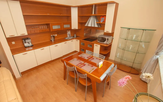 Апартаменты TVST на 1-й Тверской-Ямской 13