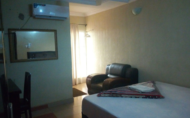 Paris Tower Hotel
