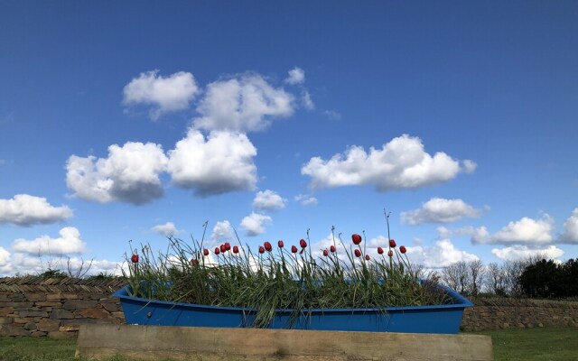 Newly Refurbished Stunning 4-bed Chalet nr Padstow