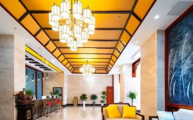 Xingyue Garden Hotel (Qingzhen Vocational Education City)