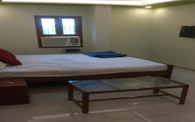 Chauhan Palace by OYO Rooms