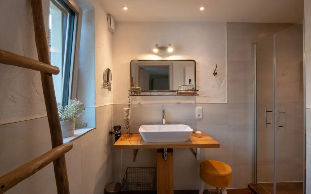 Rochter Apartments