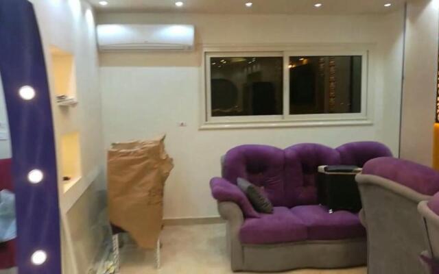 Alnahas St. Two-Bedroom Apartment With Jacuzzi