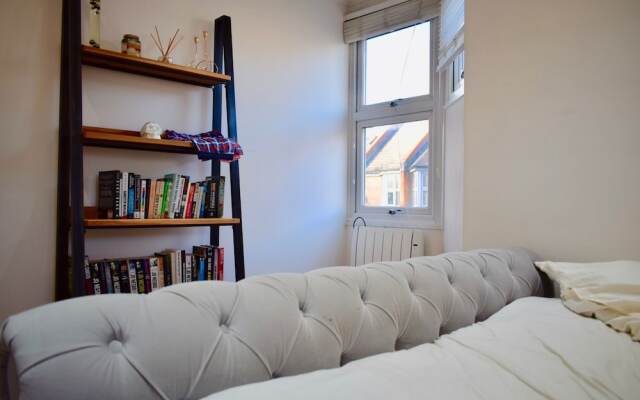 2 Bedroom Apartment in Rotherhithe