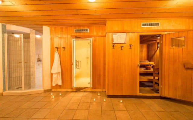 Glacier Hotel Grawand