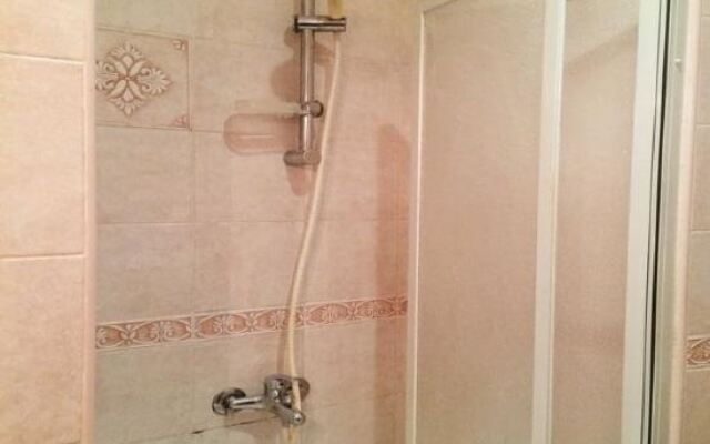 A.B Battistini Short Let's