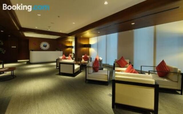 Ra Premiere Simatupang