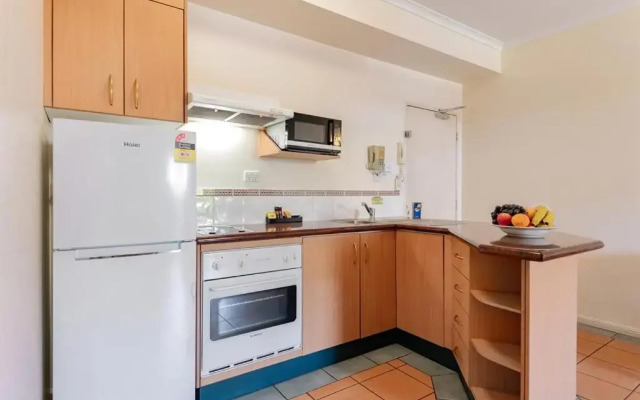 Mid City Luxury Suites