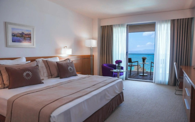 On'Live Hotel