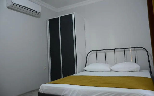 Pinus Apart & Hotel