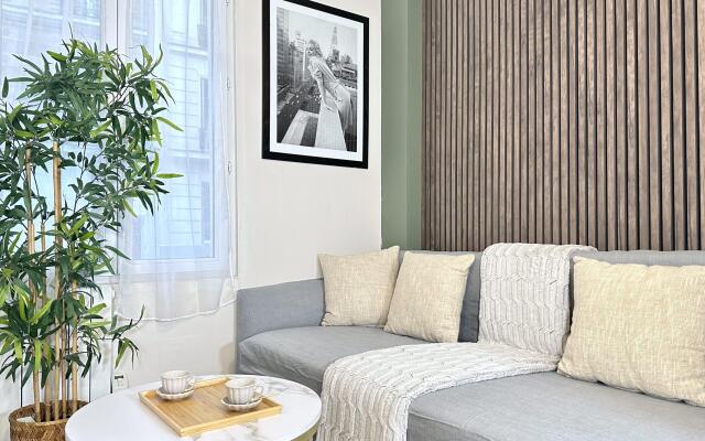 B 5496  - Gare Montparnasse - Cosy studio