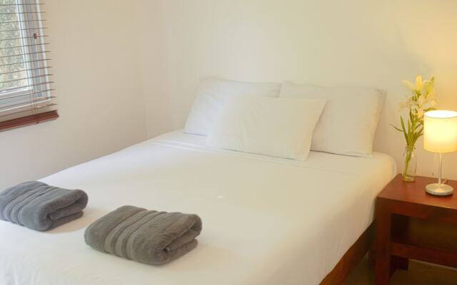 Mango Hotel