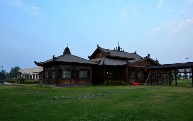 Pinle Hotel