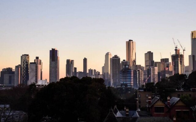 South Melb Apartment Wifi City Views