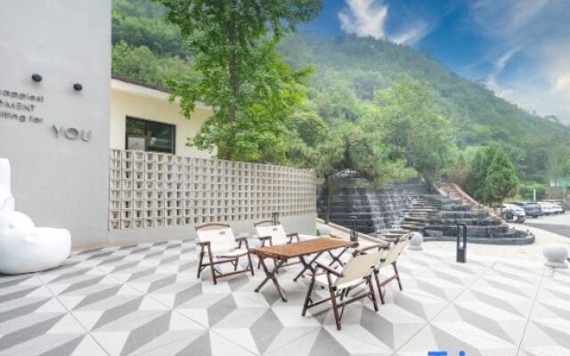 Cenxi Resort
