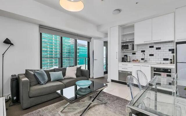 Superb One Bedroom Apartment Near Britomart