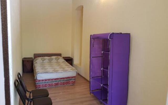 Tbilisi Yard Hostel