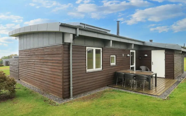 Well-maintained Holiday Home in Faborg