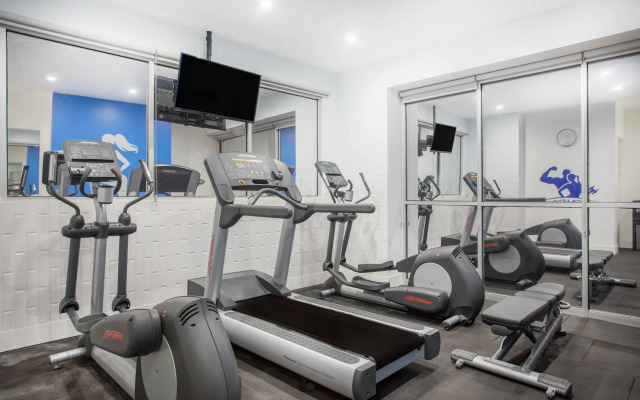 TRYP by Wyndham Mexico City World Trade Center Area