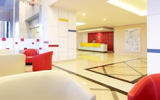 Amaris Hotel Mangga Dua Square