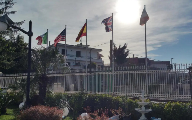 Ranch Palace Hotel