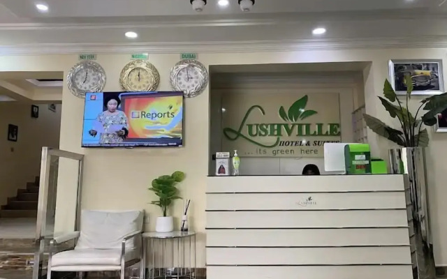 Lushville Hotel and Suites
