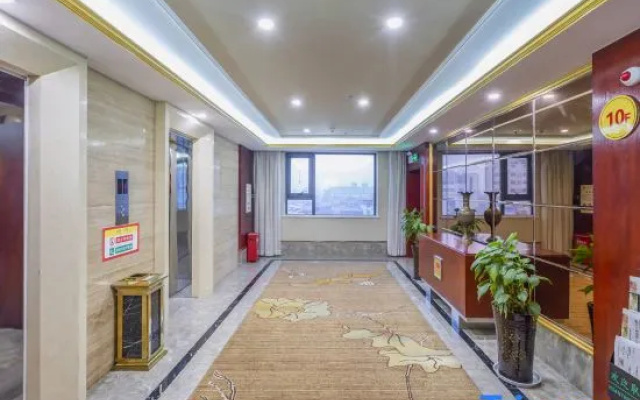 Thank Inn Plus hotel He'nan Zhoukou Chuanhui District Red Star Macalline