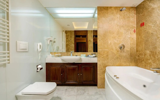 Hotel International