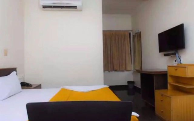 Hotel SRM Central Park