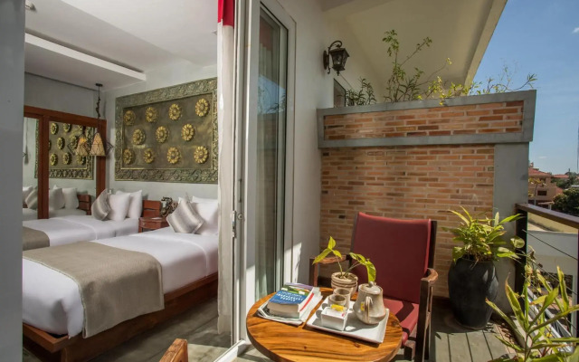 Cambana Residence