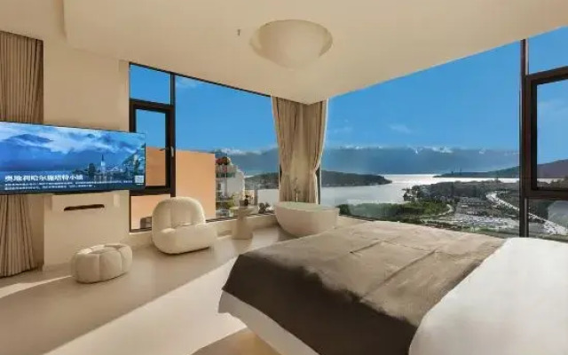 Dali Mubo Holiday Sea View Hotel (Ideal Village Branch)