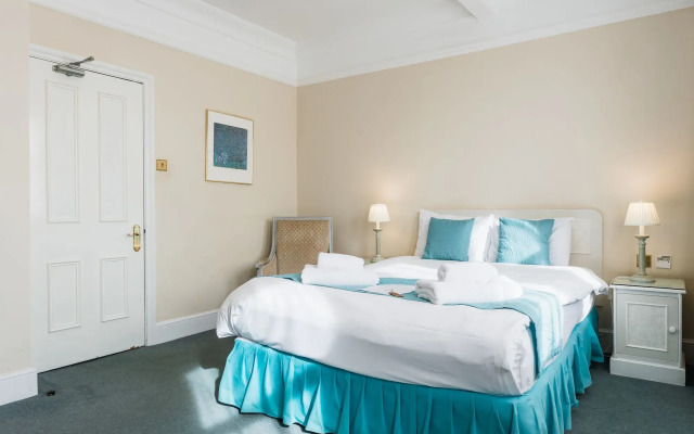 St. Margaret's Hotel