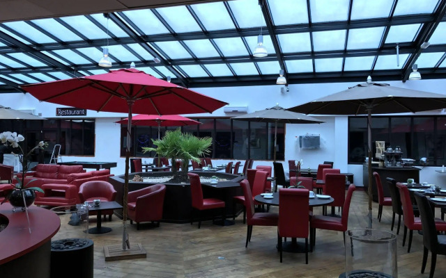 Zenia Hotel & Spa