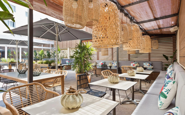 INNSiDE by Melia Barcelona Apolo Hotel