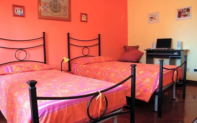 Liana Guest House