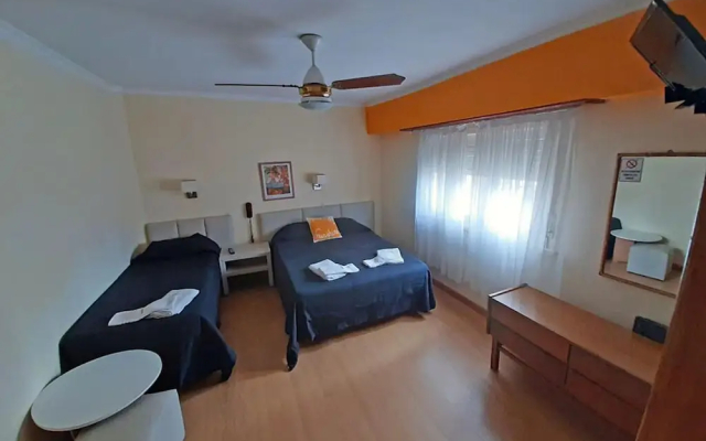 Hotel Edith