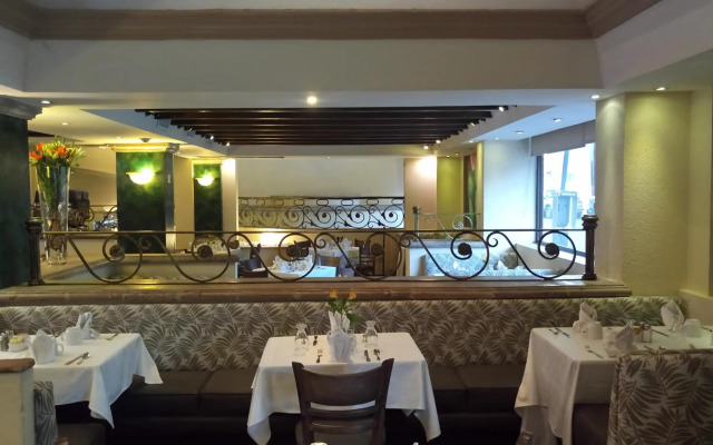 Hotel San Marcos Grand